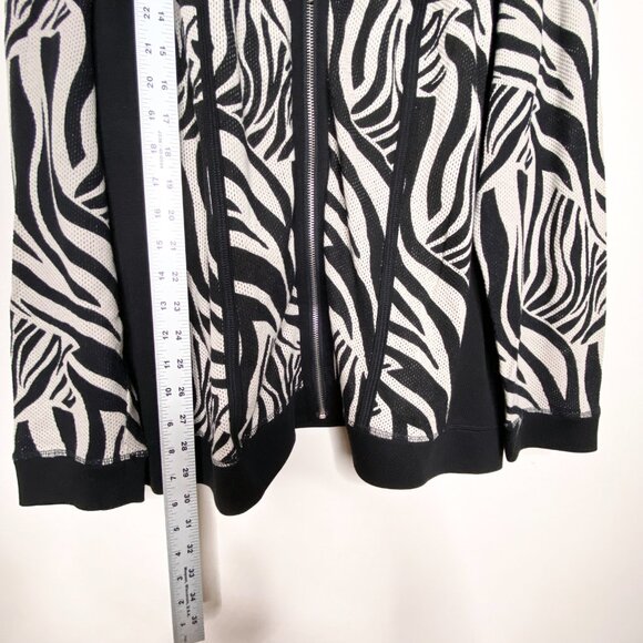 NWT Chico's Zenergy Collection Animal Print Mesh Jacket Zebra XXL 100% Cotton 4 - Picture 13 of 14